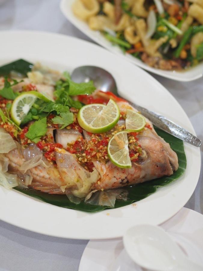 Phuphanplace Hotel Ban Phang Khwang Tai Eksteriør bilde